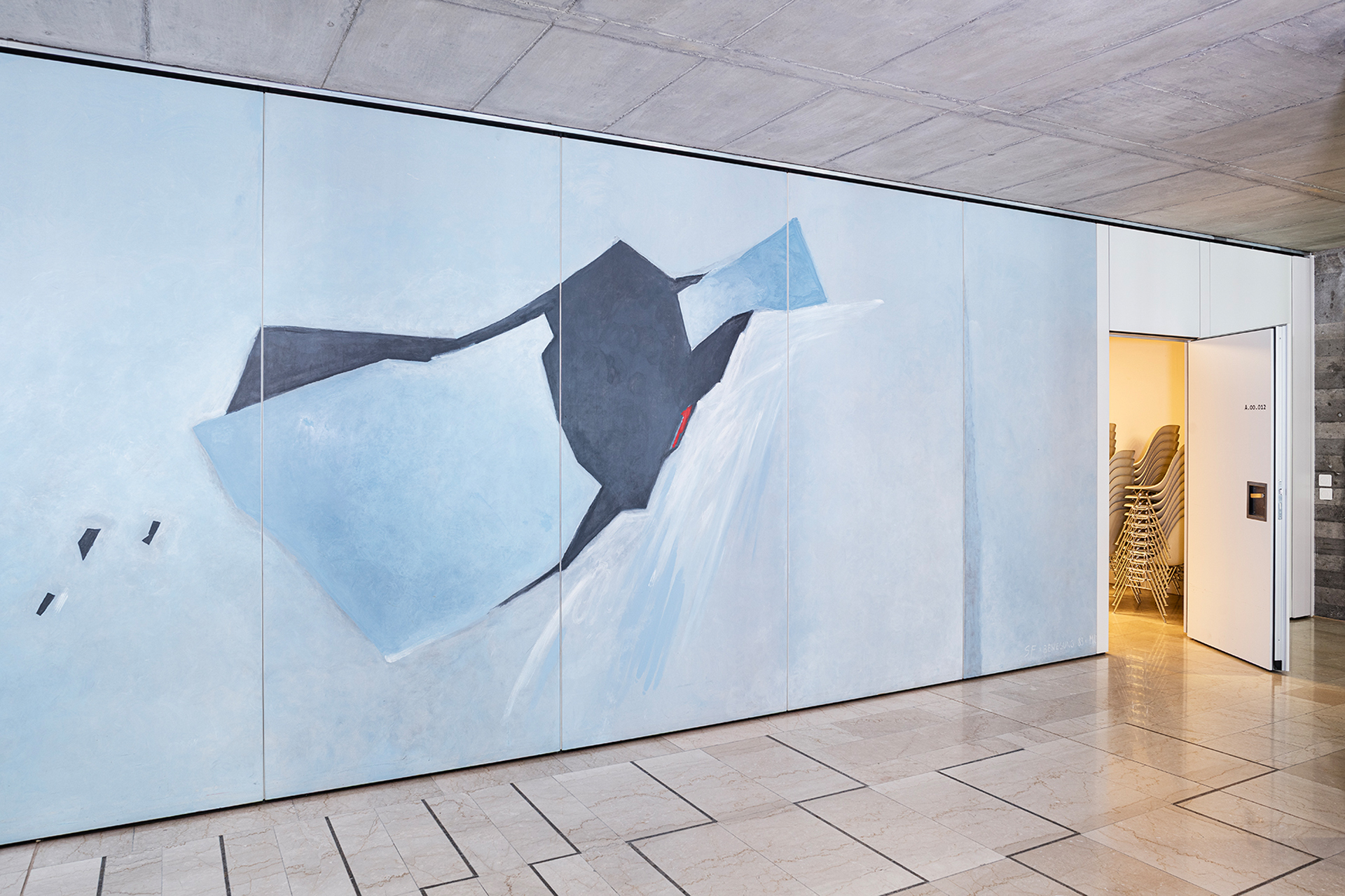 Madlaina Demarmels, Bewegung, 1983, Acryl auf Faltwand, am Gebäude der Pädagogischen Hochschule Graubünden